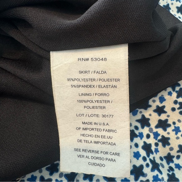 💙Morgan & Co. Navy blue sequence mini skirt. Size Small - Picture 7 of 7